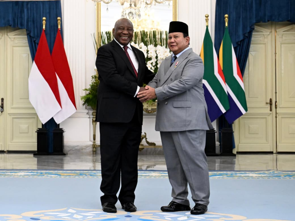Presiden Prabowo menerima kunjungan kenegaraan Presiden Afrika Selatan Cyril Ramaphosa membahas kerja sama ekonomi dan keamanan (Ashar/Foto: BiroSetpres/SinPo.id)