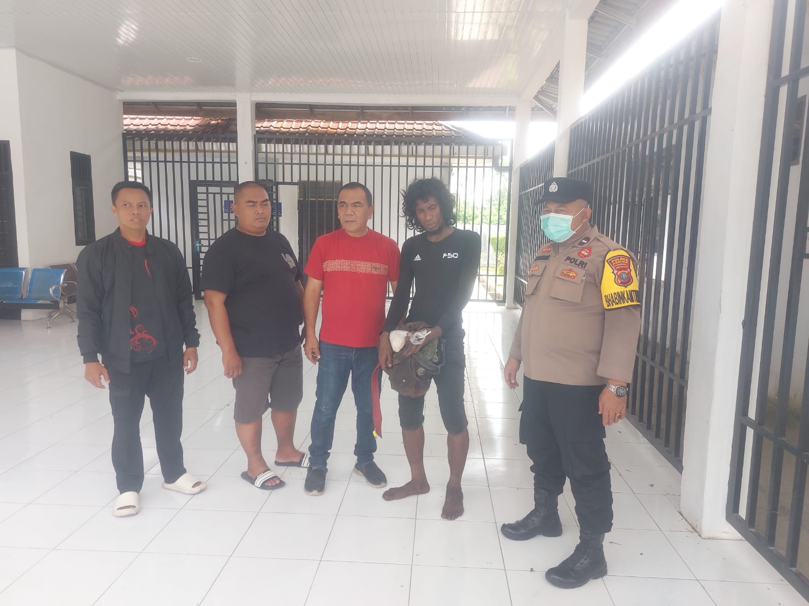 Polisi amankan ODGJ di Asahan (SinPo.id/ Humas Polri)