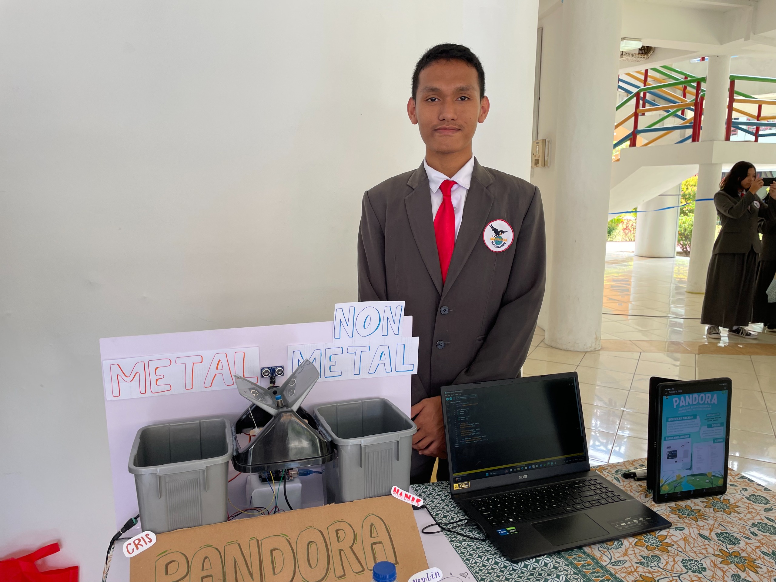 Cornelis Christian, siswa kelas 12 SMAN Unggulan MH Thamrin, Jakarta. (SinPo.id/Tim media)