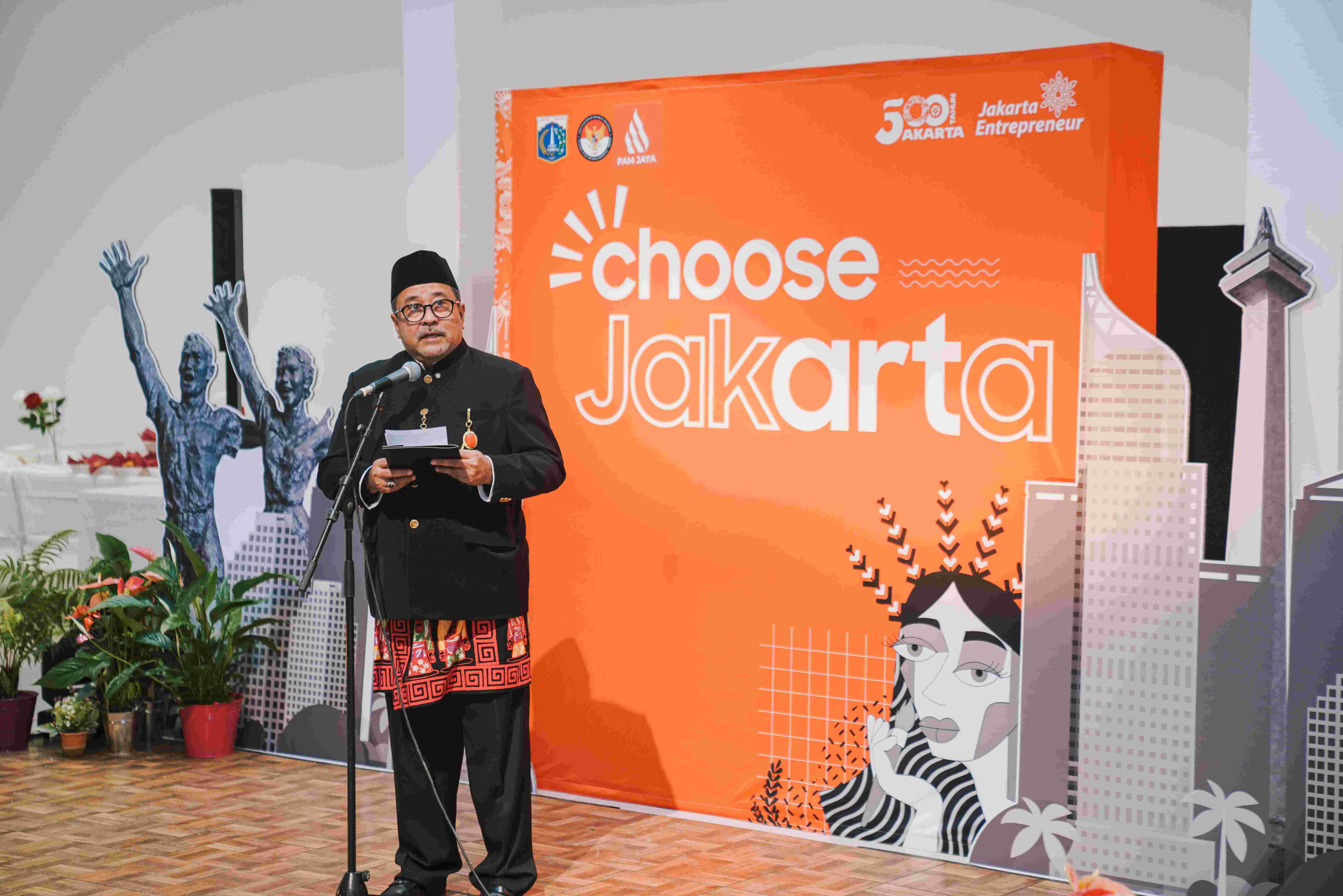 Wakil Gubernur DKI Jakarta, Rano Karno resmi meluncurkan gelaran Choose Jakarta 2025 – Goes to Paris di Galerie Joseph. (SinPo.id/Pemprov DKI Jakarta)