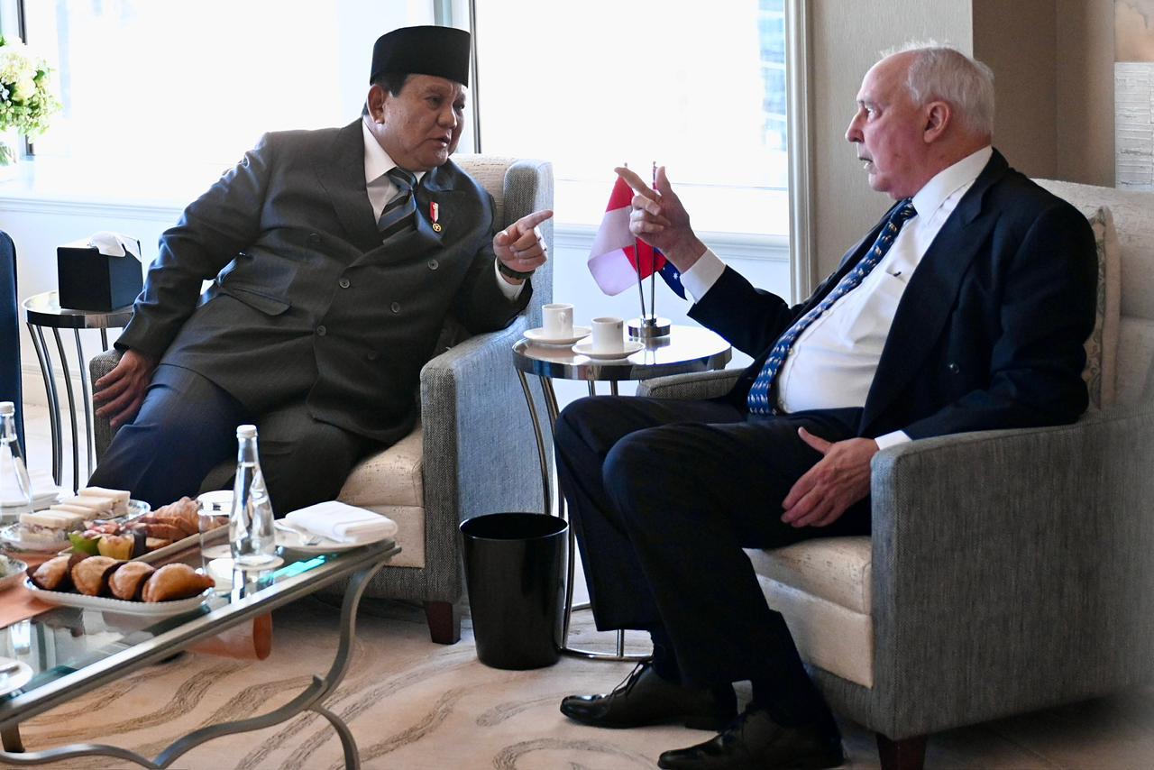 Presiden Prabowo Diskusi Hangat dengan Mantan PM Paul Keating (SinPo.id/Biro Setpres)