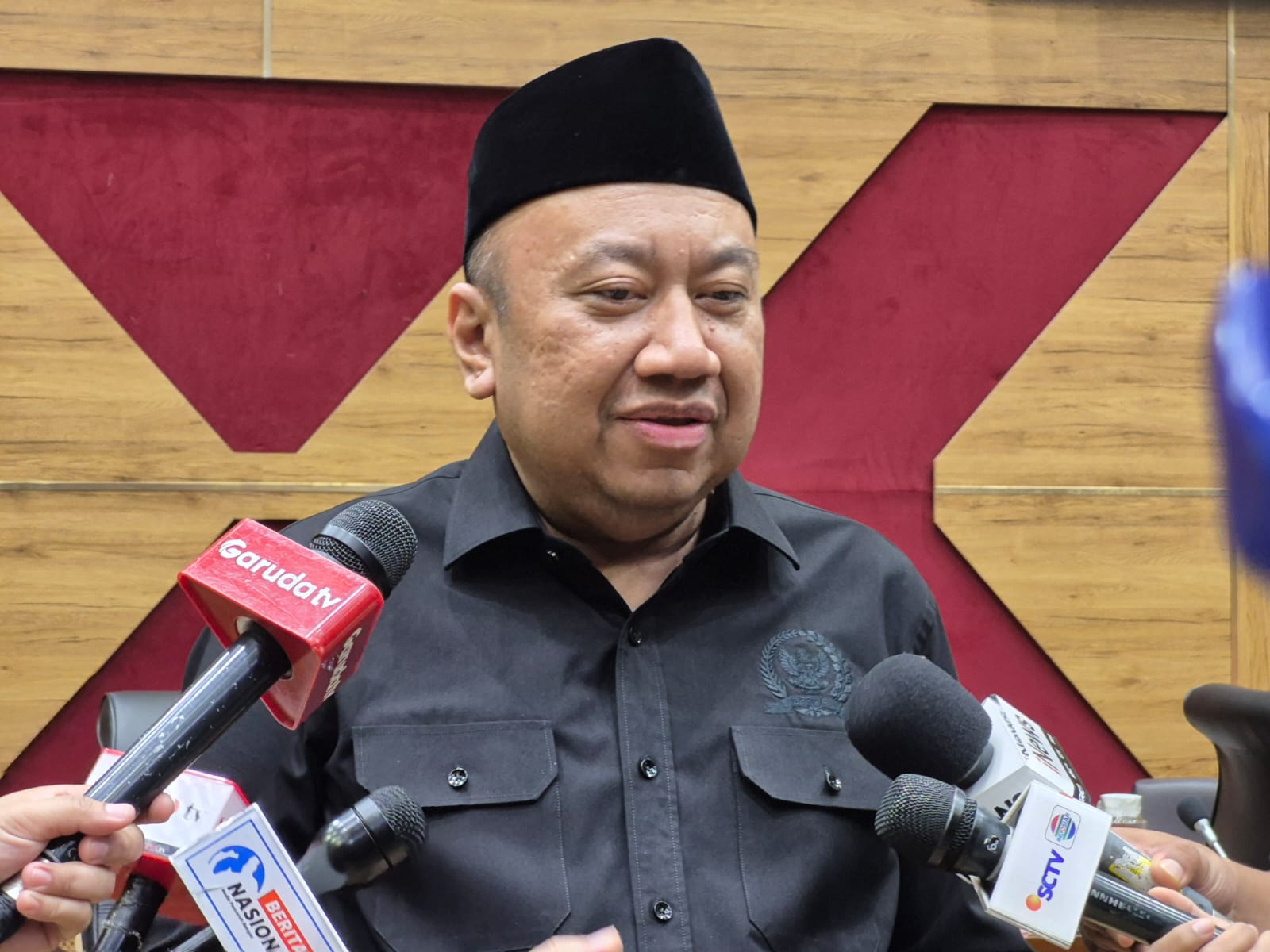 Wakil Ketua Komisi X DPR RI Lalu Hadrian Irfani (SinPo.id/ Galuh Ratnatika)