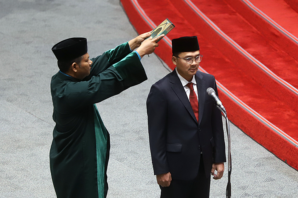 Fauqi Hapidekso Dilantik Jadi Anggota MPR Pengganti Gus Alam (SinPo.id/Beritanasional)