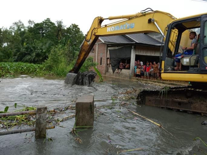 Ilustrasi penanganan banjir di Aceh. (SinPo.id/dok. KemenPU)