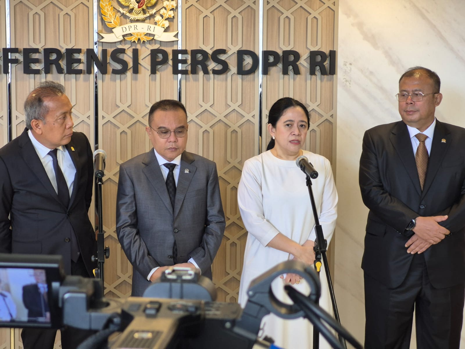 Ketua DPR RI Puan Maharani dan jajaran pimpinan DPR RI. (SinPo.id/Galuh Ratnatika)
