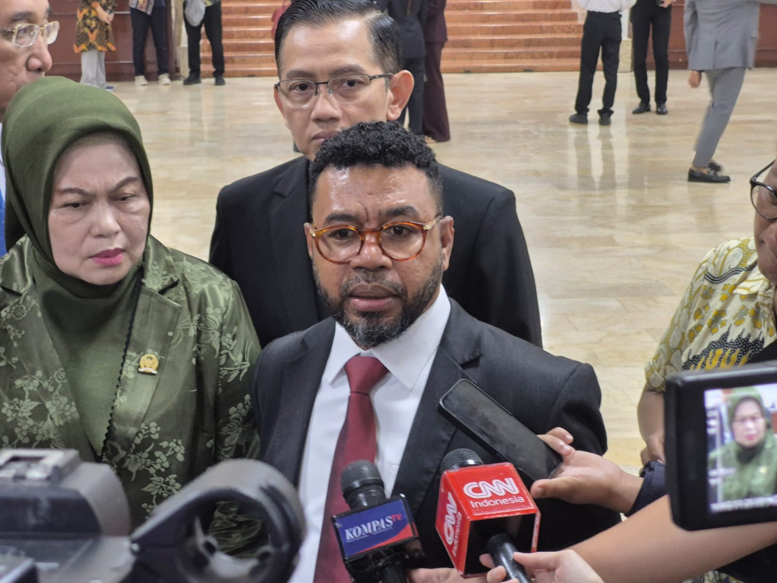 Ketua Komite III DPD RI Filep Wamafma. (SinPo.id/Galuh Ratnatika)