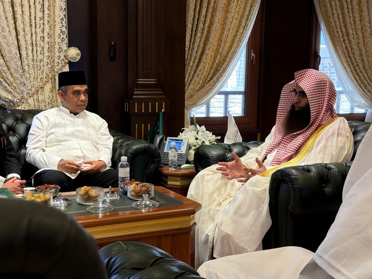 Ketua MPR RI, Ahmad Muzani bertemu Pimpinan Masjid Nabawi (Sinpo.id/Tim Media)