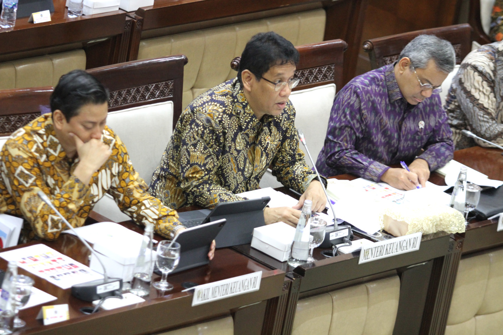 Komisi XI DPR Gelar Raker dengan Menkeu Purbaya Yudhi Sadewa membahas kinerja ekonomi dalam Triwulan III (Ashar/SinPo.id)