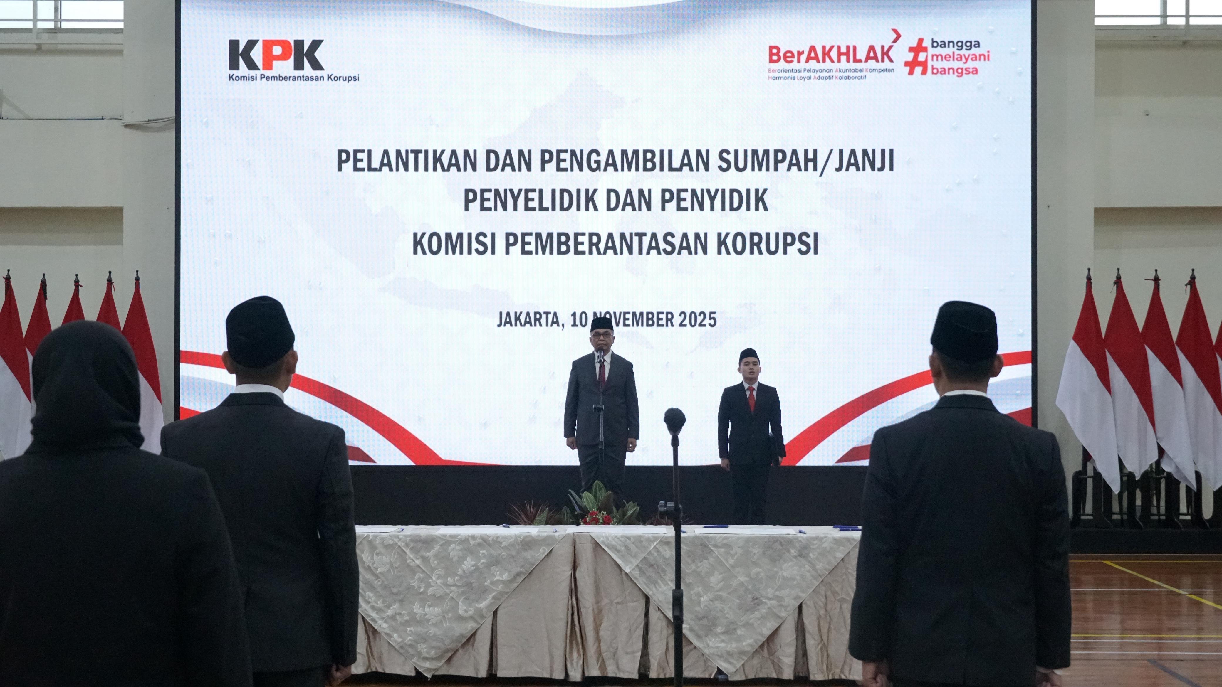 KPK Lantik 23 Penyidik dan Penyelidik Baru (SinPo.id/David)