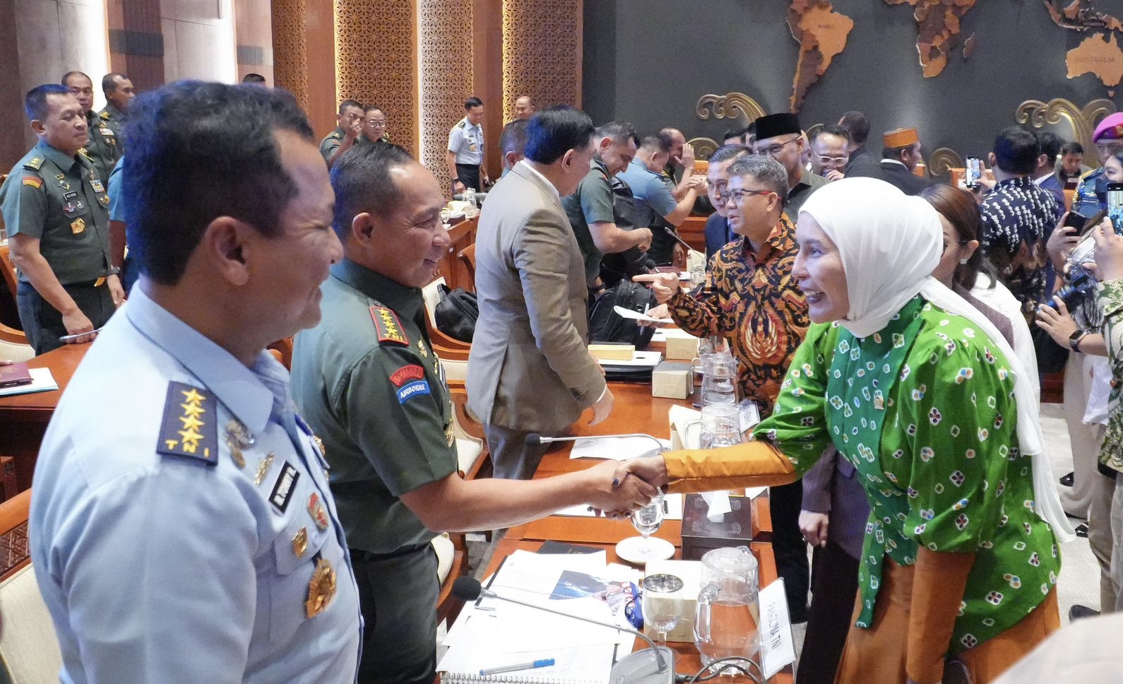 Anggota Komisi I DPR RI Okta Kumala Dewi (Kanan). Istimewa