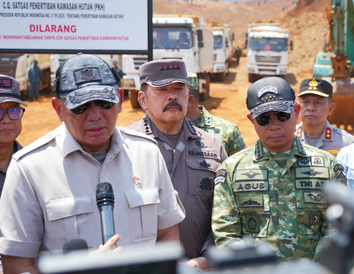 Menhan RI Tinjau Penertiban Kawasan Hutan di Morowali (SinPo.id/PuspenTNI)