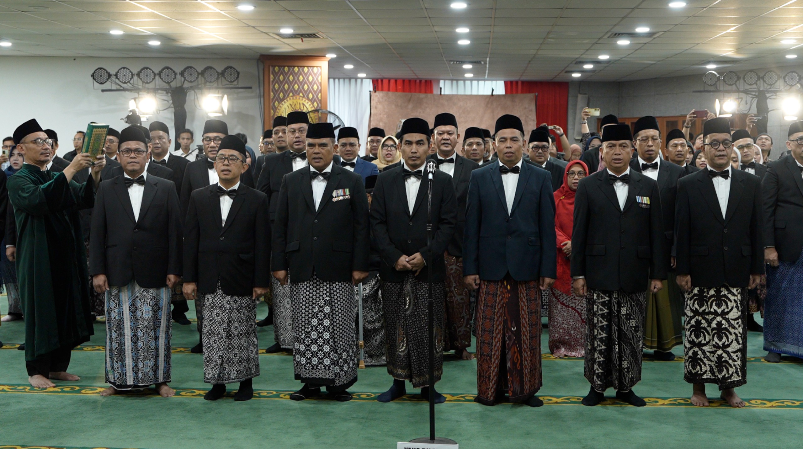 Menteri Haji dan Umrah RI Lantik Pejabat Struktural (SinPo.id/Kemenhaj)