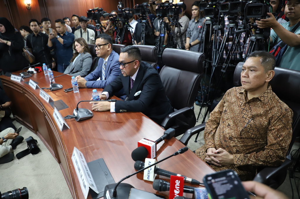 Mahkamah Kehormatan Dewan (MKD) menggelar sidang putusan kode etik Anggota DPR (Ashar/SinPo.id)