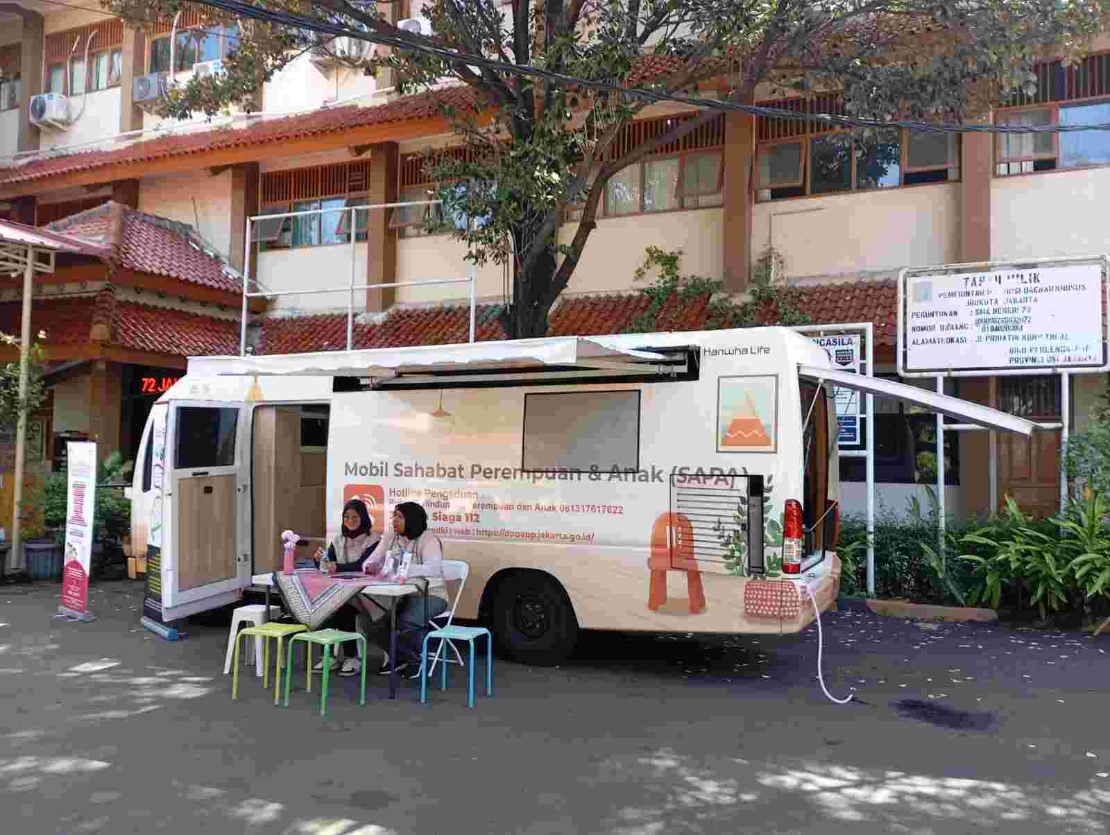 Tim psikolog Pemprov DKI lakukan pemulihan trauma siswa SMAN 72 (SinPo.id/ Pemprov DKI)