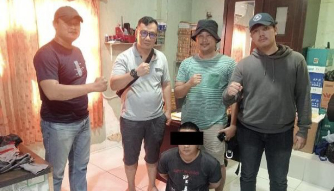Pelaku saat ditangkap di Bogor (SinPo.id/ Dok.Polres Jakpus)