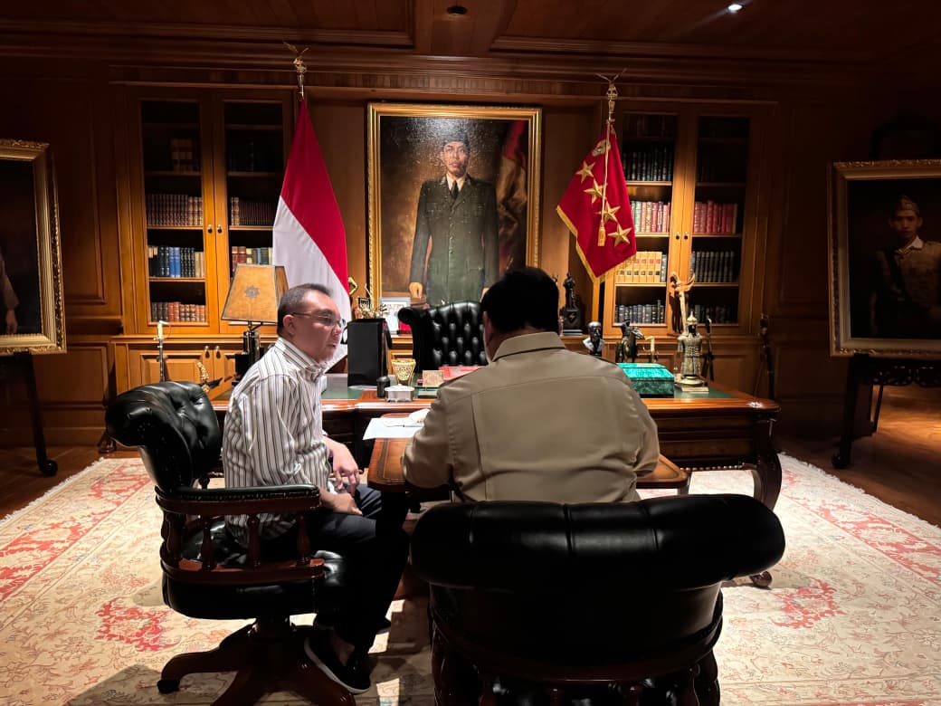 Presiden Prabowo Terima Wakil Ketua DPR RI Sufmi Dasco Ahmad di Hambalang, Bahas Perkembangan Isu Hukum di Daerah (SinPo.id/Biro Setpres)