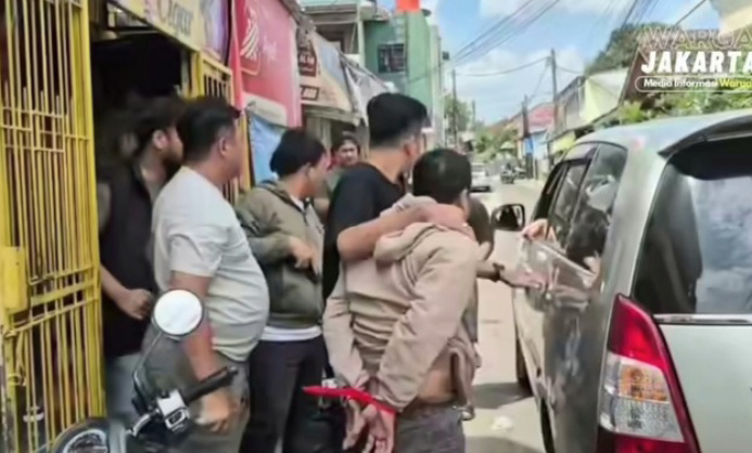 Para pelaku curanmor saat ditangkap (SinPo.id/Tangkapan layar)