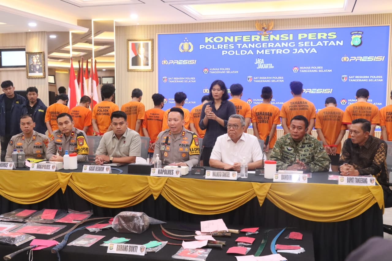Konfrensi pers pengungkapan tindak kejahatan di Tangsel (SinPo.id/Dok.Polres Tangsel)