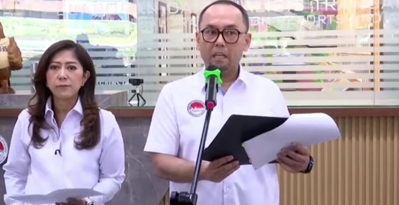 Menkomdigi Meutya Hafid dan Kepala PPATK Ivan Yustiavandana. (SinPo.id/ Tangkapan layar)