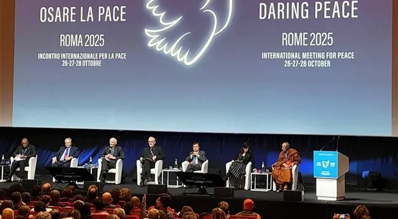 JK, Nasaruddin Umar dan Arsjad Rasjid di acara Daring Peace International Meeting for Peace 2025 di Roma (SinPo.id/ Dok. DMI)