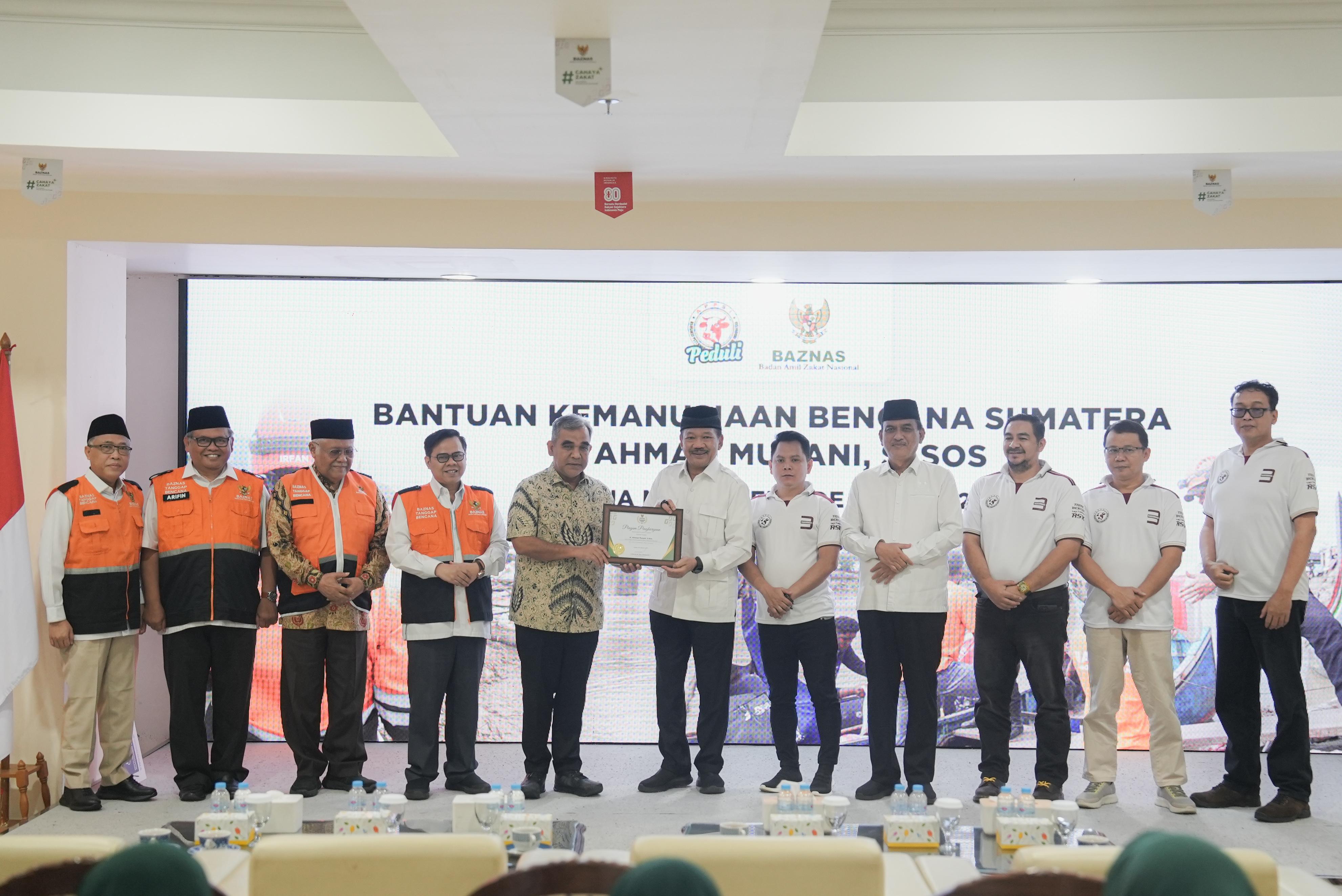 Penyerahan bantuan dari APPSI untuk korban bencana Sumatra (Sinpo.id/tim media)