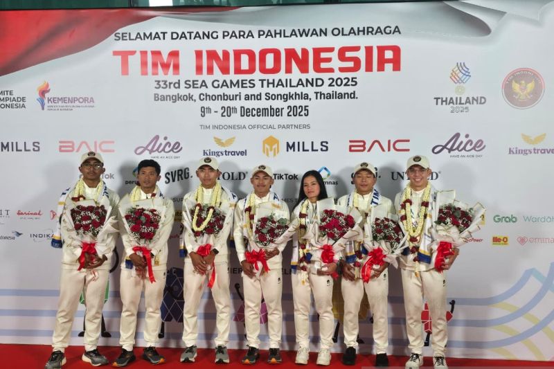 Ilustrasi. Tim balap sepeda Indonesia yang berlaga di SEA Games Thailand 2025 berfoto setelah tiba di Bandara Soekarno-Hatta, Tangerang pada Minggu, 21 Desember 2025. (SinPo.idICF)