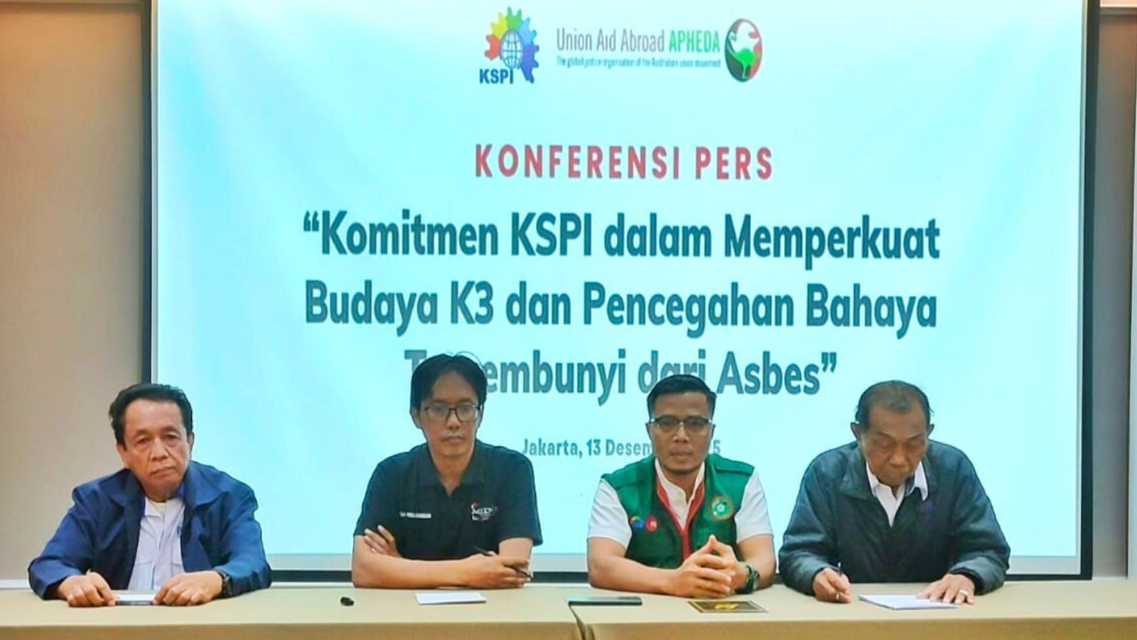 Konferensi pers pengurus Konfederasi Serikat Pekerja Indonesia. (SinPo.id/dok. Pribadi)