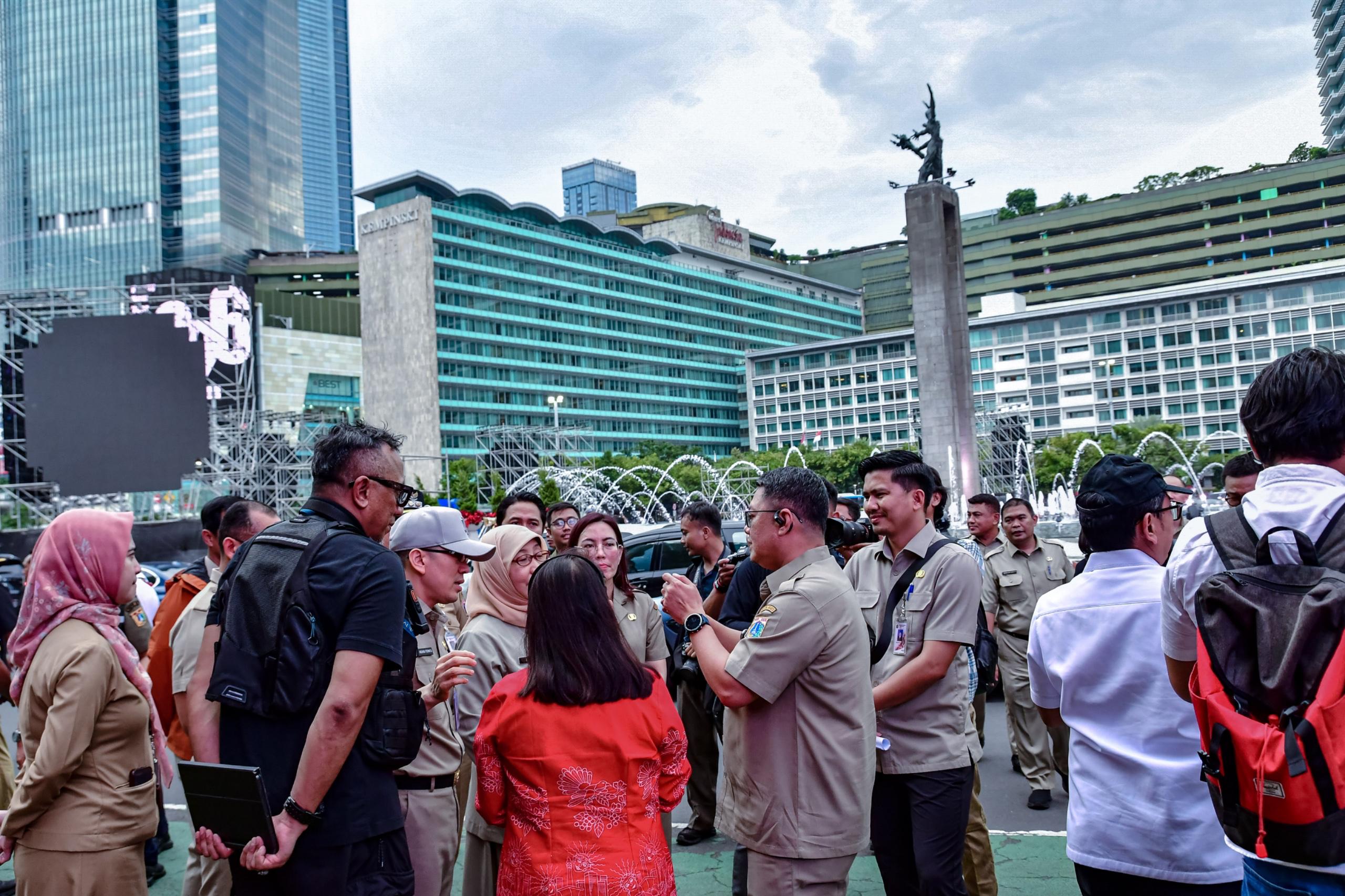 Persiapan perayaan tahun baru 2026 di Bundaran HI (SinPo.id/ Dok. Pemprov DKI)