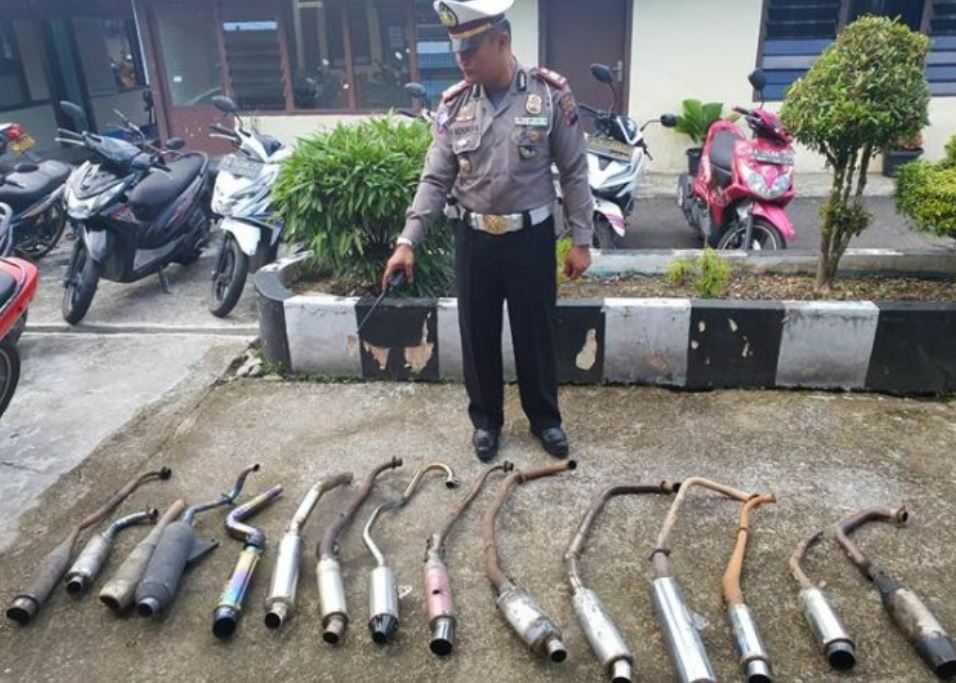 Ilustrasi knalpot brong (SinPo.id/Korlantas Polri)