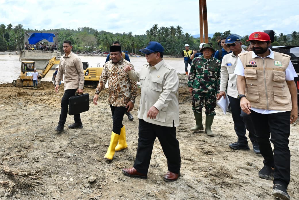Presiden Prabowo Pastikan Pangan Aman dan Percepatan Perbaikan Infrastruktur di Aceh (SinPo.id/Biro Setpres)