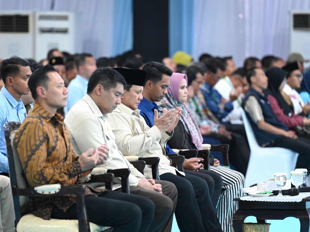 Akad Massal 50.030 Unit KPR Sejahtera Fasilitas Likuiditas Pembiayaan Perumahan (FLPP) di Perumahan Pondok Banten Indah, Kota Serang (SinPo.id/Biro Setpres)