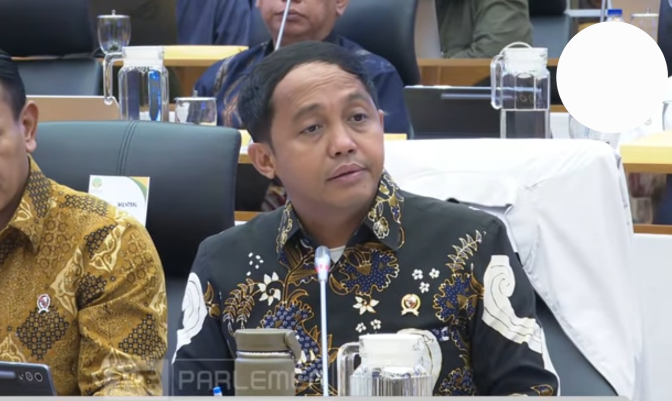 Menhut Raja Juli Antoni (SinPo.id/tV Parlemen)