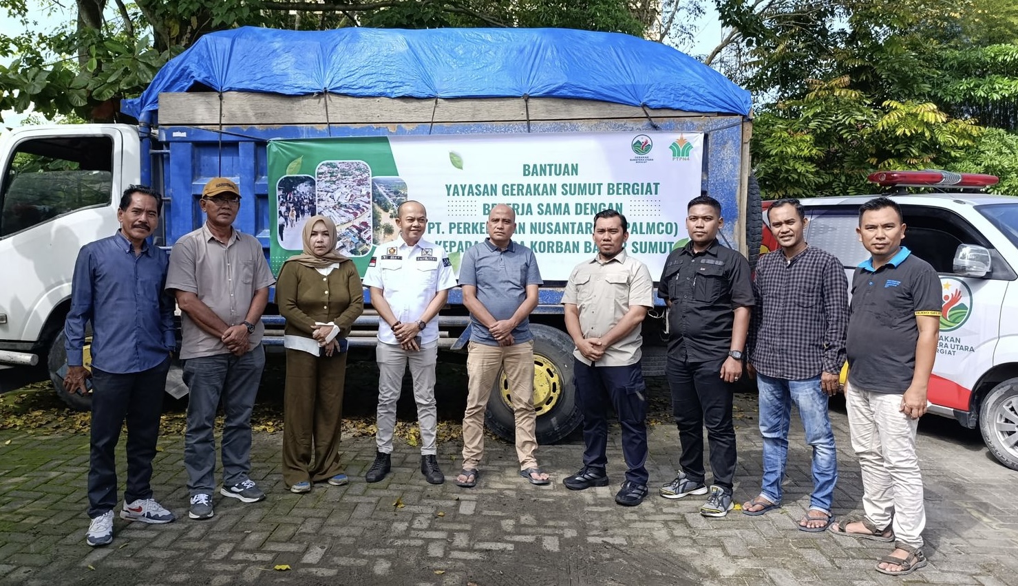 Yayasan Sumatera Utara (Sumut) Bergiat menggandeng PT Perkebunan 4 PalmCo untuk berbagi sembako di wilayah Langkat. Istimewa