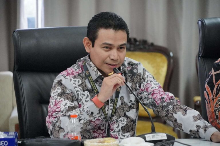 Anggota Komisi VII DPR RI Hendry Munief (SinPo.id/ eMedia DPR RI)