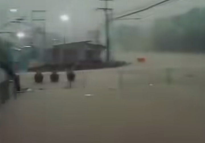 Banjir di Serang, Banten (SinPo.id/ Tangkapan layar)