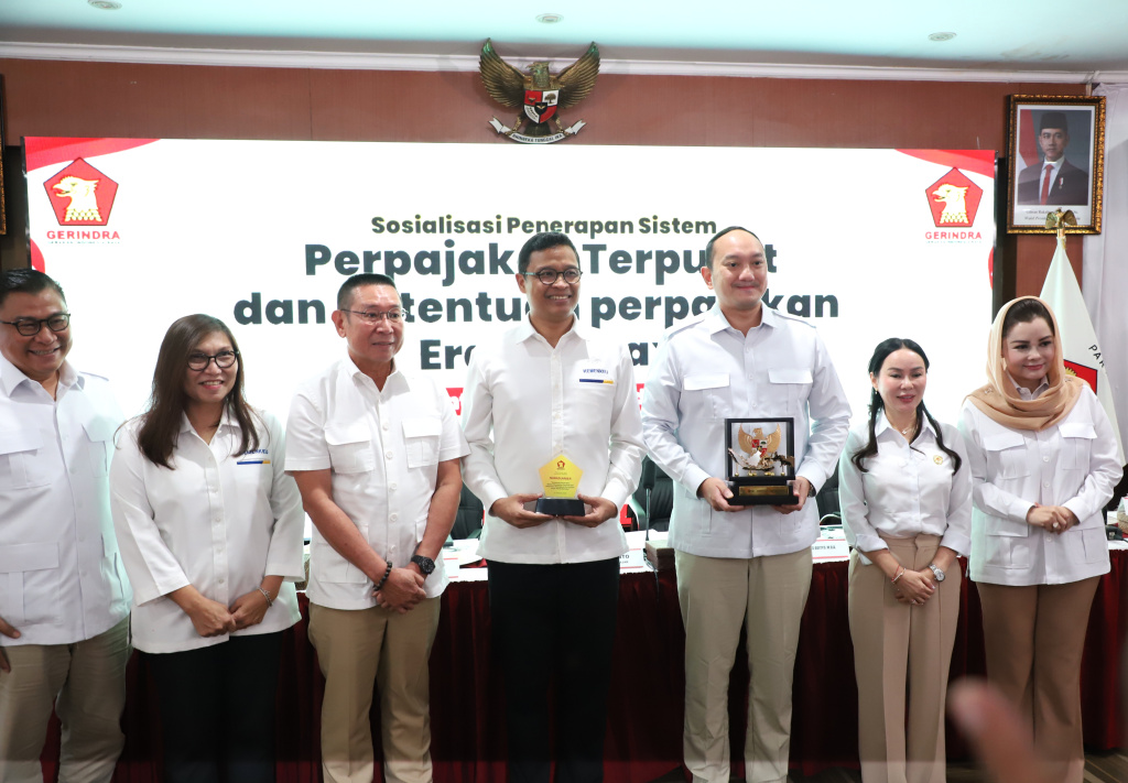 Dirjen Pajak menggelar sosialisasi Sistem Perpajakan Coretax di DPP Gerindra (Ashar/SinPo.id)