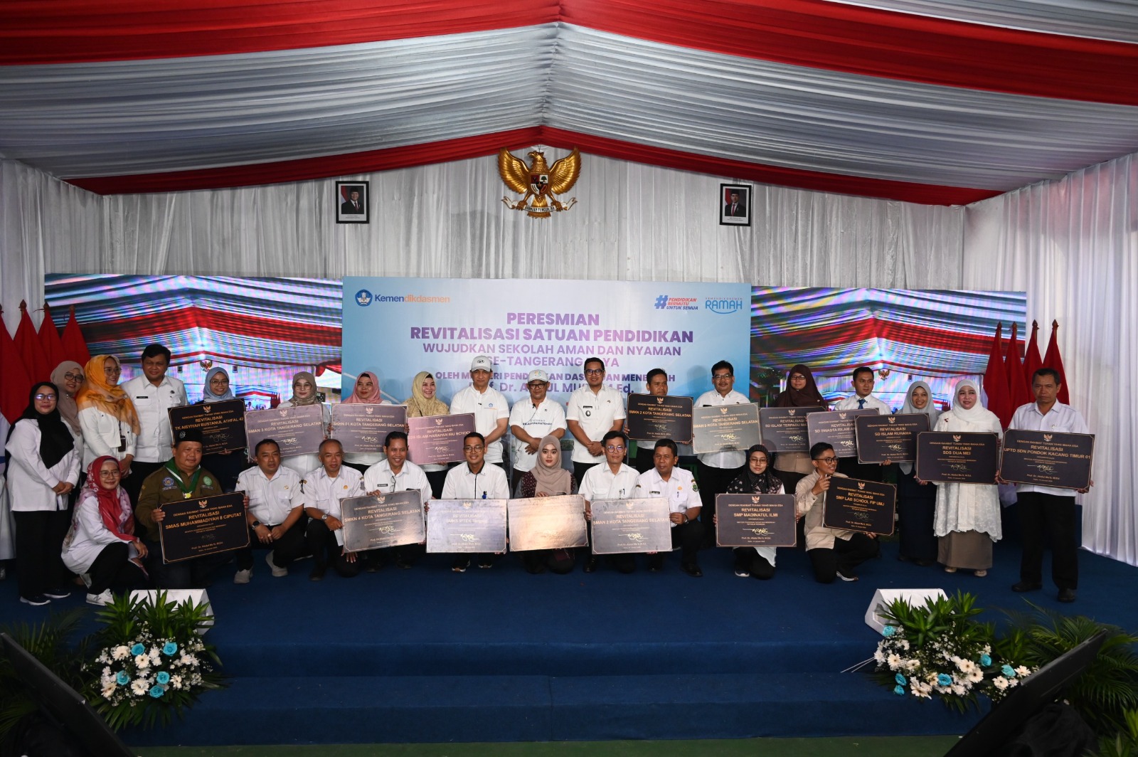 Mendikdasmen Resmikan 100 Sekolah yang Sudah Selesai Revitalisasi di Tangerang Raya (SinPo.id/Kemendikdasmen)