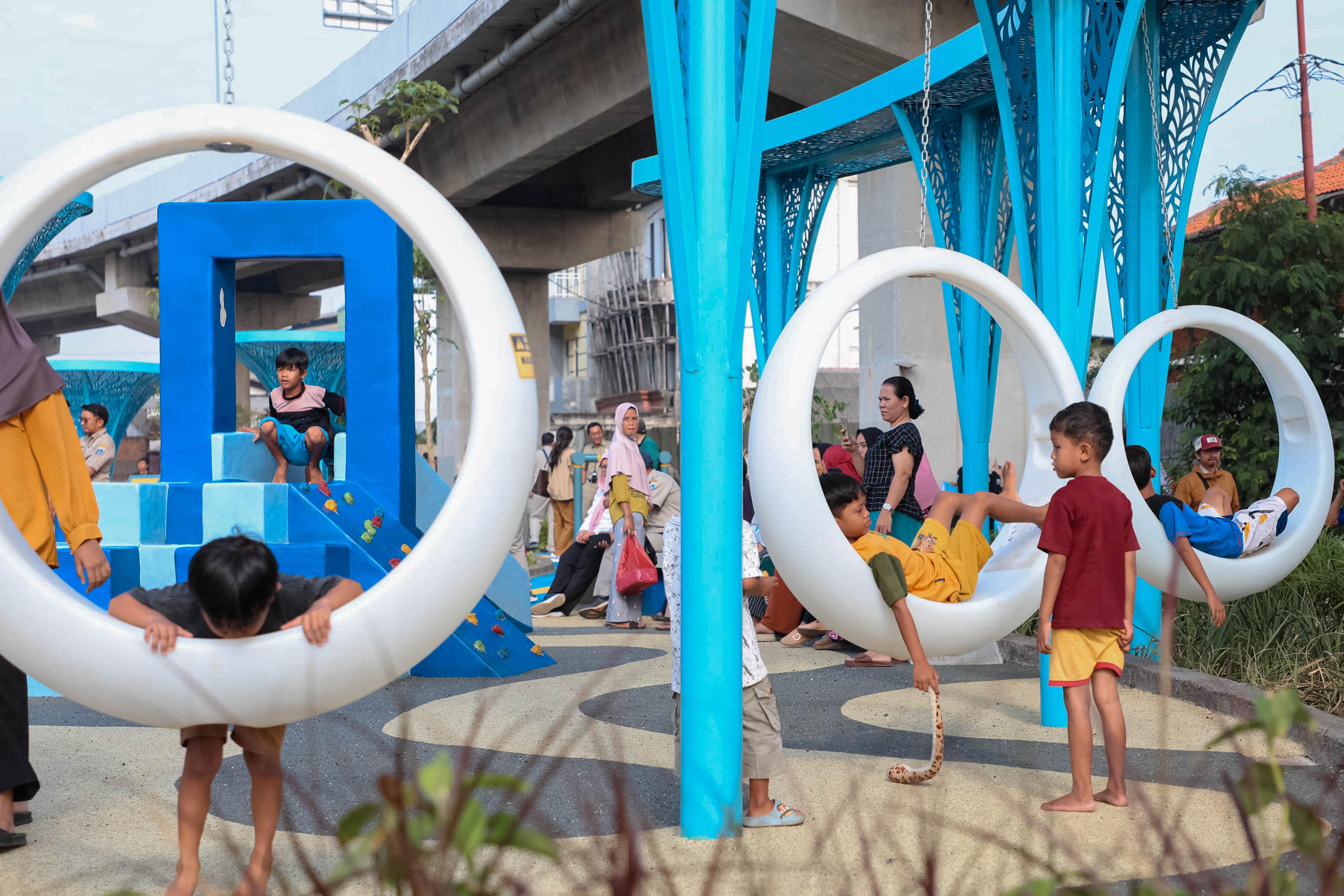 Pemerintah Provinsi DKI Jakarta akan menambah sejumlah fasilitas keamanan dan keselamatan di Taman Gapura Muka Cakung. (SinPo.id/Pemprov DKI Jakarta)