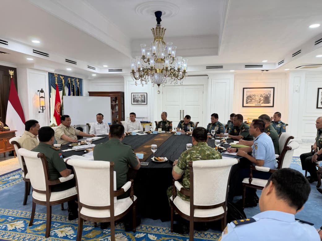 Presiden Prabowo Gelar Pertemuan Rutin dengan Pimpinan TNI di Istana Negara (SinPo.id/Biro Setpres)