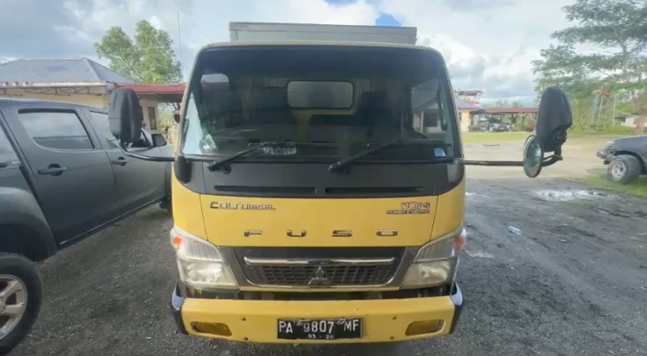 Truk yang ditemukan orang tak dikenal di Yahukimo (SinPo.id/ Humas Polri)
