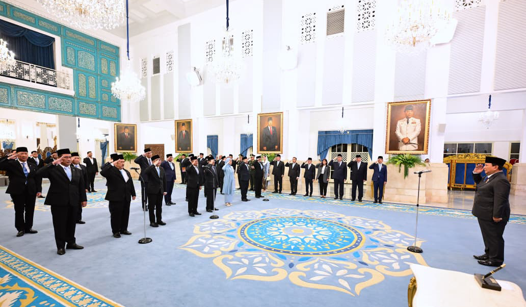 Presiden lantik Dewan Energi Nasional. (Agus Priatna/SinPo.id)