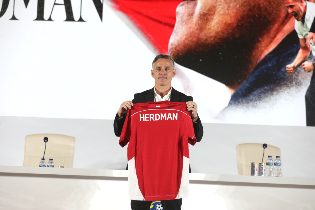PSSI resmi menunjuk John Herdman sebagai pelatih Timnas (Ashar/SinPo.id)