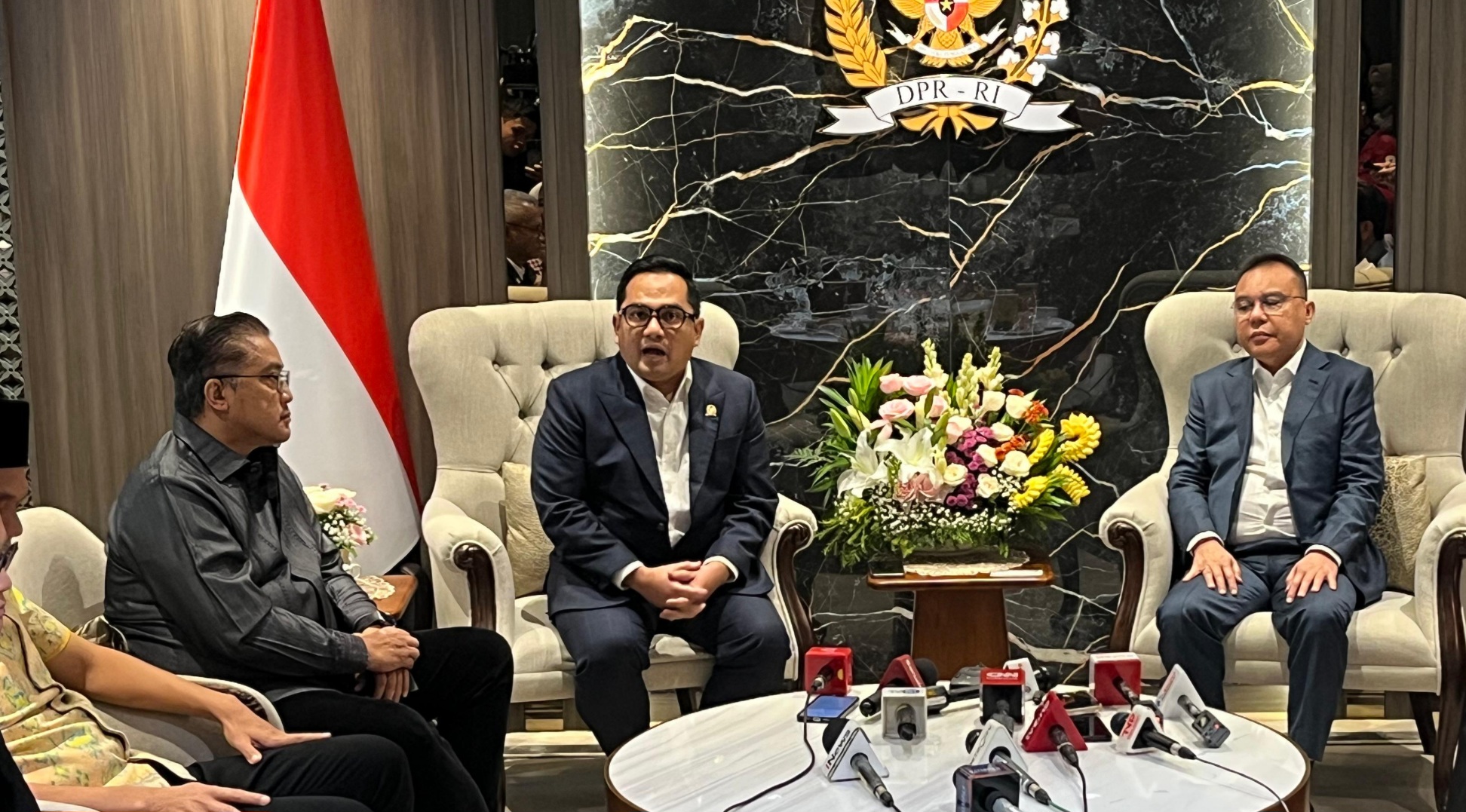 Revisi UU Pemilu Masuk Prolegnas 2026, DPR Pastikan Pilpres Bukan Dipilih MPR (SinPo.id/Galuh R)