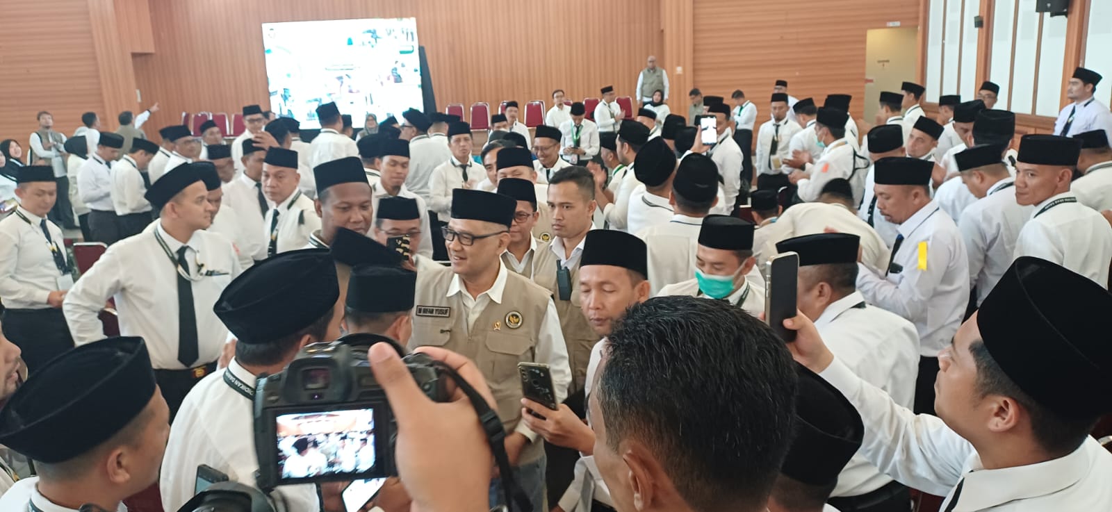 Kemenhaj tinjau PPIH Arab Saudi (Sinpo.id/tim media)