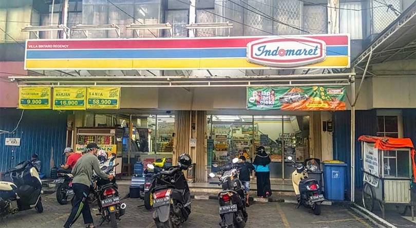 Ilustrasi garasi swalayan modern, Indomaret. (SinPo.id/dok. Wikimedia Commons)