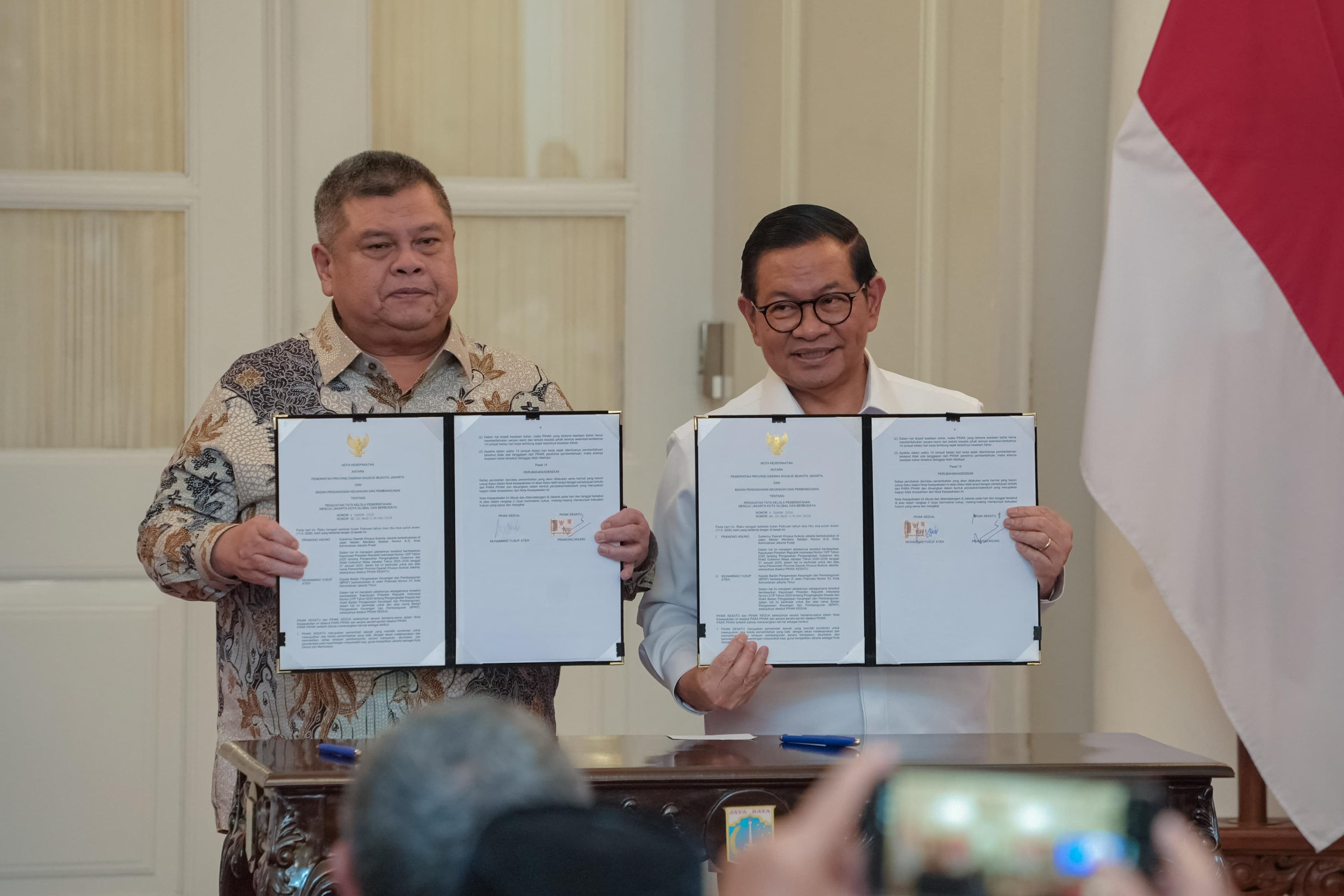 Gubernur DKI Jakarta Pramono Anung dan Kepala BPKP Muhammad Yusuf Ateh (SinPo.id/ Dok. Pemprov DKI)