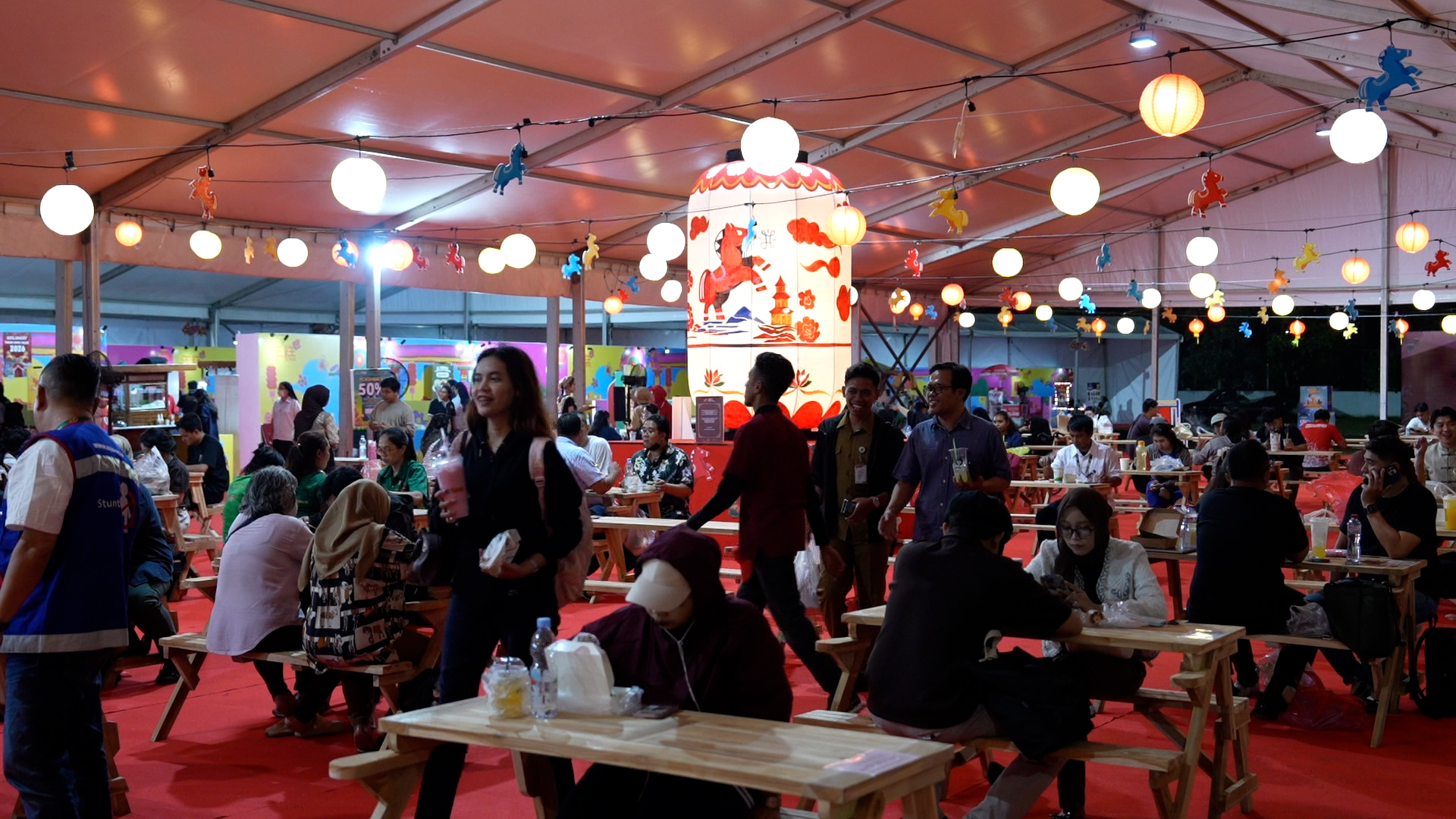 Imlek Festival 2577 di Lapangan Banteng, Jadi Ruang Pertemuan Budaya Lintas Negara (SinPo.id/Tim Media)