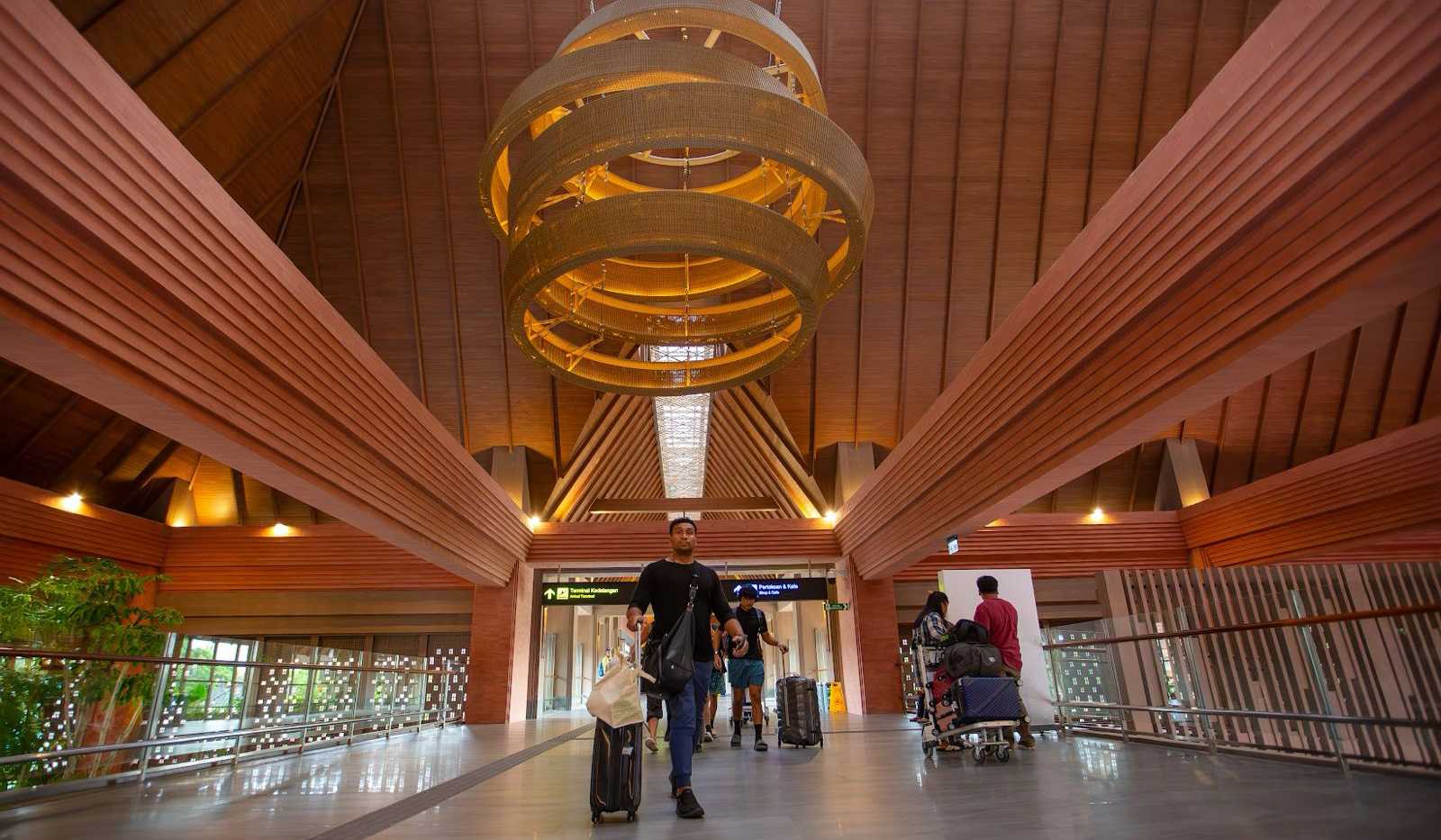 Bandara InJourney Airports.