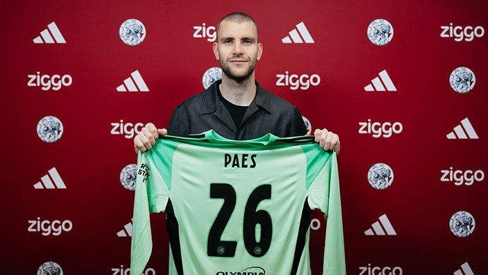 Maarten Paes resmi gabung Ajax Amsterdam. (Foto: dok. Ajax Amsterdam)