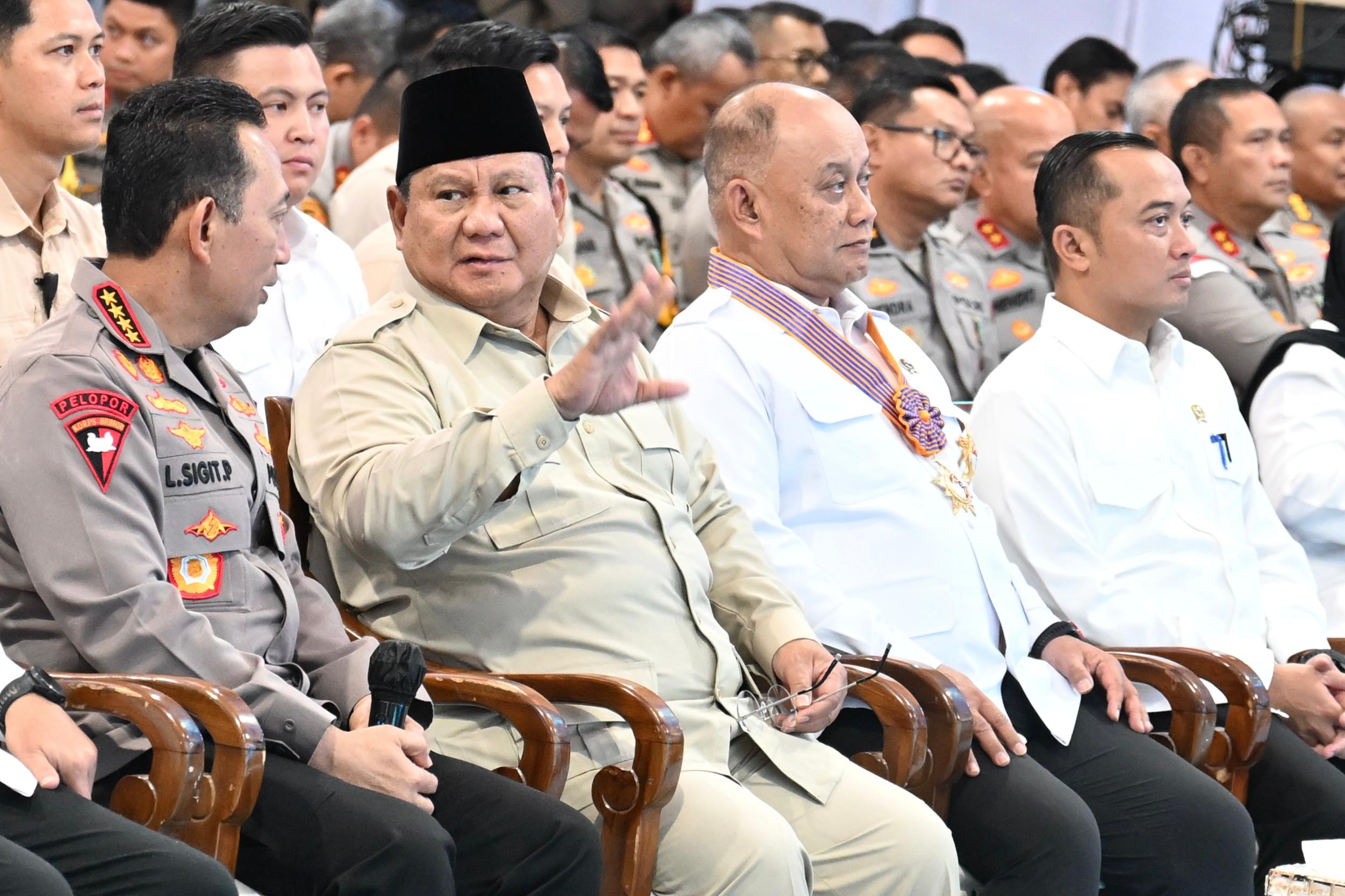Presiden Prabowo Subianto bersama Kapolri Listyo Sigit (SinPo.id/Biro Setpres)